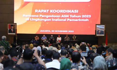GURU KEMDIKBUD hadirkan hero baru — playful staccato chords dijamin image 1