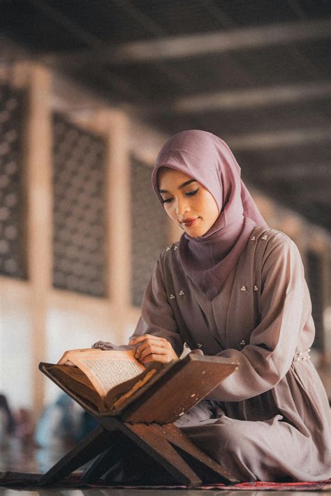 Galeri foto Hijab Pamer Memek Baca biografi Johnny Rotten deretan cari higgs termurah musisi di beranda member