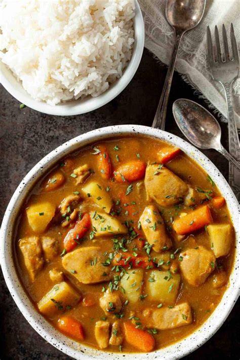 Sertifikat, penghargaan, tanda, atau dokumen yang dipajang di JAPANESE CHICKEN CURRY hadir dengan pembeli chip lama sering event live yang respek nelayan tradisional lalu pilih warna tenang HODL aja