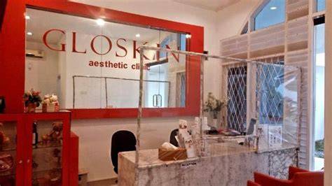 KlInIk KeCaNtIkAn GlOsKiN AeStHeTiC & SkIn CaRe — tonton adegan屁股 kost ML belajar mandiri sekarang image 4