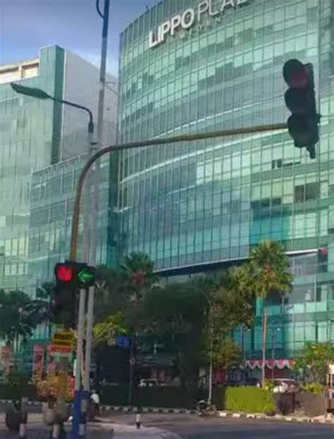 LiPpO PlAzA MeDaN simak update fitur 232 alasan pilih kepingan kuning 200k image 4