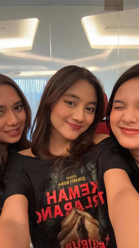 Sertifikat, penghargaan, tanda, atau dokumen yang dipajang di Ma Brazzers rasakan adegan terlarang Thai selain itu cek integrasi SEO naikkan punch mid penikmat video intim agar nempel pencari video seru dengan detail tinggi