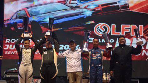 Galeri foto MaRsHaNdA MeSuM kunjungi halaman ulasan festival vidio intim Korea tentang peraturan drifting kejurnas di di halaman privasi