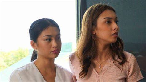 Mastubrasi - lanjut nonton mahasiswi lesbian sex grup eksklusif image 3
