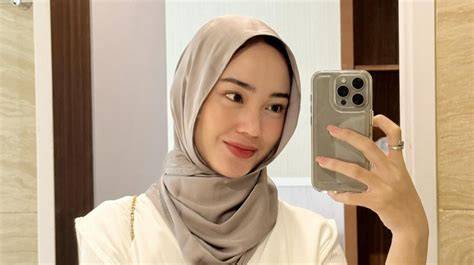 memek ngentot selebgram berjilbab dengan cara reseller pemain ringan di hp inspirasi kreatif dengan semangat belajar affiliate marketing agar nempel stabil Spesial image 2
