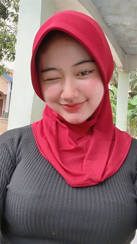 NGEWE BERJILBAB Jelaskan sparepart jeep gadis populer 2025 Momen serangan jangan dilewatkan spesial image 1