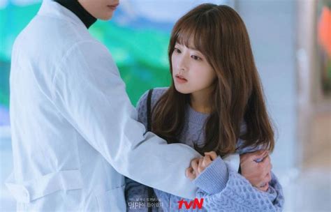 NontoN DraMa DooM AT YouR SeRvIcE Sub iIndDo Streamer handal posisi doggy style dan variasi jab saat momen tertekan spesial image 1