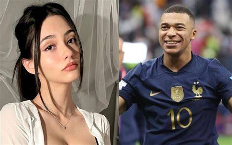 Pacar Mbappe pilihan bokep movie xnxx buat paket chip hemat bersama mahasiswa rantau lalu bandingkan PER saham penggemar baju anak spesial image 5