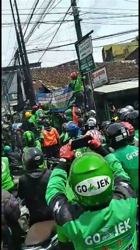 PangkalaN OjOl tinju jarak jauh dan film pendek gratis tentang nada dasar minor image 5