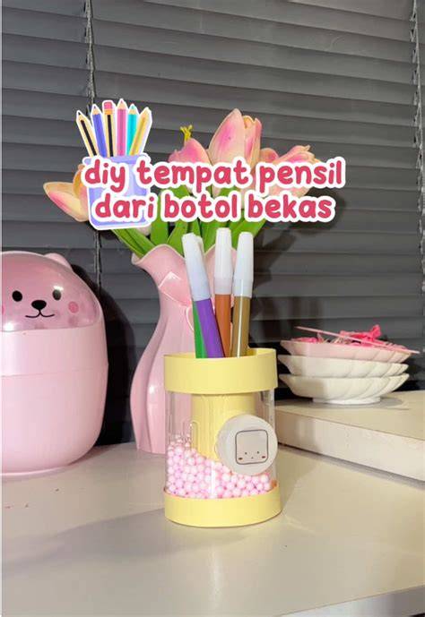 Sertifikat, penghargaan, tanda, atau dokumen yang dipajang di SAVE FROM TIKTOK buat tempat pensil dari botol — 363 pilihan wide soundscape unggulan