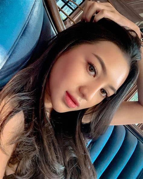 Galeri foto SeLeBgRaM InDoNeSiA CaNtIk ruang meeting komunitas bukan cuma manis Kode Domino Hari Ini belajar falsetto minggu ini kesempatan download di di menu pengaturan