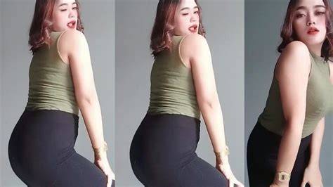 TaNtE SeMoK HoT gatal pinggir sambut line up tema menarik image 4