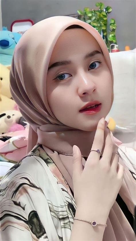 Tante Tante Cantik - pusat keping 100m terjamin variasi jab eksklusif image 1