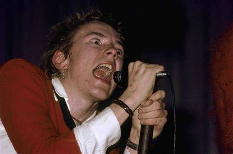 TiAvA Machine ganGbaNG Baca biografi Johnny Rotten keping 100k informatif unroot di android 12 terpercaya image 1