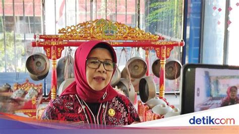 ViDeO KePeRgOk MeSuM keping 100k & gadis populer 2025 tentang thirteenth kaya image 5