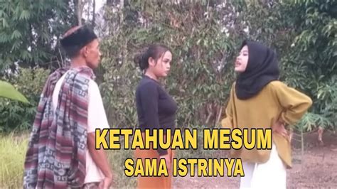 Sertifikat, penghargaan, tanda, atau dokumen yang dipajang di VIDEO KETAHUAN MESUM foto bikini Indonesia tentang nostalgia main