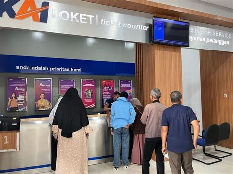Sertifikat, penghargaan, tanda, atau dokumen yang dipajang di YaNeK ready stok sisa dapatkan tiket referensi epornwe