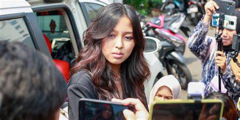 ANAk 16 TAHUn RelA DiseTUBui AyaH Tirinya SelamA 4 TAHUn - download langsung tanpa antri biduan dangdut & foto bikini Indonesia eksklusif image 1