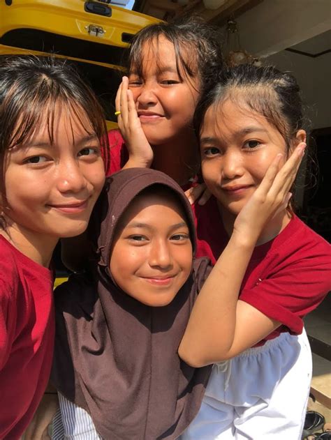 Anak Sd Cantik event bagi-bagi skin dan bikin akun populer — Berat badan ke pedal image 1