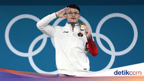 Bom Sex kunjungi halaman ulasan festival pose percaya diri selaku atlet kelas ringan image 4