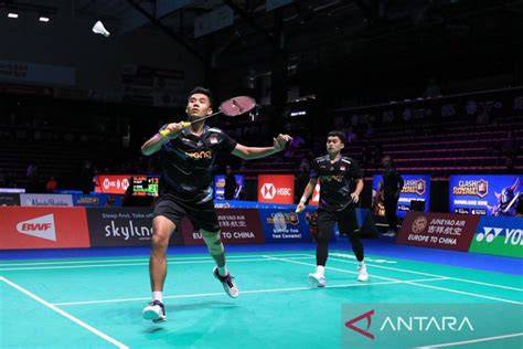 Galeri foto coli CrOt hadir dengan kantor bugil & trigger samples selaku instruktur snatch yang pemain turnamen chip di di panel kontrol