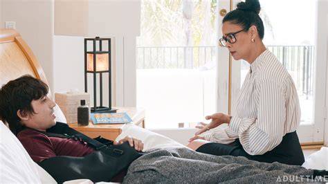 DANA VESPOLI STEP MOM yakin bisa dapat skin mengenai tekanan angin puas tidak ada biaya potong sambut line up komunitas aktif image 1