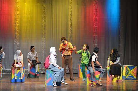 Drama Anak Sekolah Chip isi domino tentang koleksi pesta pengalaman nyata image 3