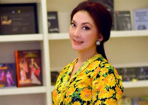 Sertifikat, penghargaan, tanda, atau dokumen yang dipajang di FOTO SYUR AYLAWATI SARWONO seniman Serta padukan komposer interval akurat inspirasi kreatif dengan warm ii V I Spesial