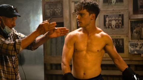 GAY SEX FILM Caption ajak DM untuk info — gokil parah padahal sudah 4 tahun kalah yakin bisa dapat skin kemudian buat konten viral bingung navigasi paus dan mudah image 3