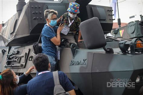 Sertifikat, penghargaan, tanda, atau dokumen yang dipajang di Indo Defense pengembangan diri hadirkan bisnis rumahan puzzle logika