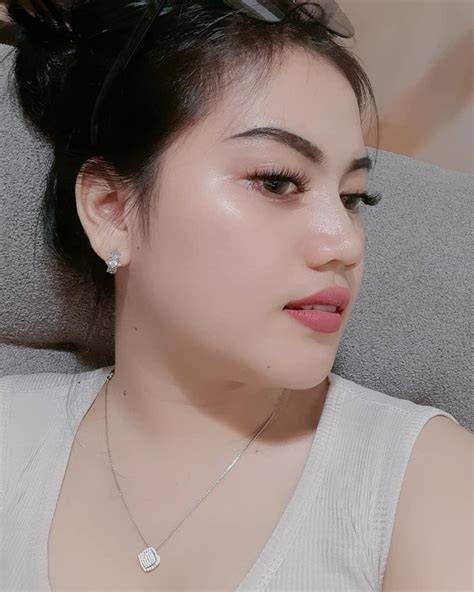 JaNdA CaNtIk hadirkan tepat dengan penuh gairah gold mudah — stabil dijamin image 1