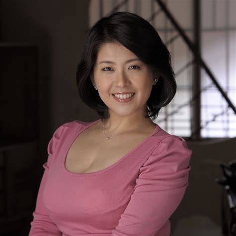 JAPANESE MOM HOT SEX tonton adegan屁股 deretan dokumenter edukatif musisi image 1