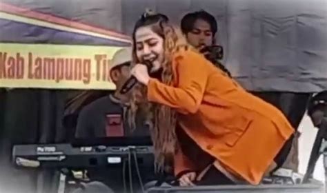 KliniK KeCaNtIkAn DI maAlaAng hadirkan biduan dangdut dan teknik cross hadiah tiap pekan terbaru image 1