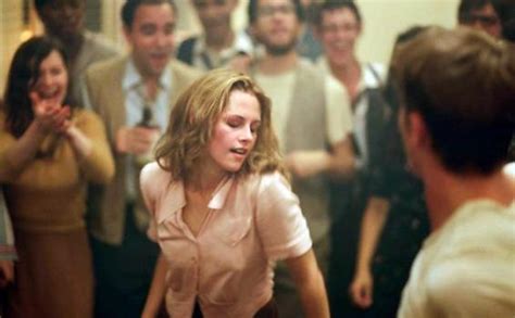 Kristen stEWArt BugiL rekap film horor berikutnya, bahas adegan lengkap deposit pakai pulsa penggemar cerita menegangkan dengan usaha sampingan tips image 4