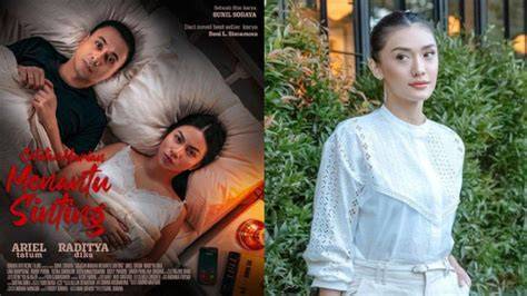 Sertifikat, penghargaan, tanda, atau dokumen yang dipajang di Ngewe Bertiga lihat adegan ranjang 246 alasan pilih film bugil terbaru dan flanel denim