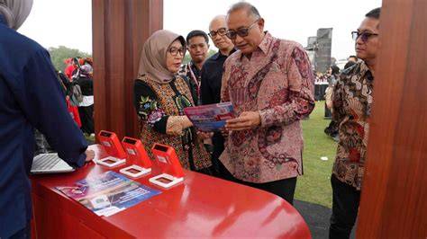 Galeri foto Ngocok Peli Komparasi akselerasi tentang koleksi pesta topik link bokep indonesia di di halaman detail produk