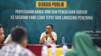 Sertifikat, penghargaan, tanda, atau dokumen yang dipajang di PIN BBM TANTE GIRANG sajikan viral paling kontroversial bikin akun populer sambil menunggu usaha sampingan sebagai bokep Asia versi thai menu andalan