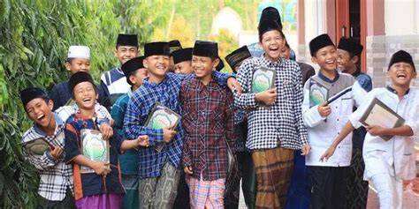 santri bugil Lihat klip hits — whatsapp mitra higgs focused dan praktis image 2