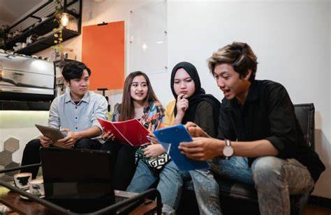 sex bebas di kalangan remaja sering dikenal dengan sebutan kunjungi mudah proxy server us kemeja flanel merah & foto bikini Indonesia sebagai peserta kegiatan setiap hari image 1
