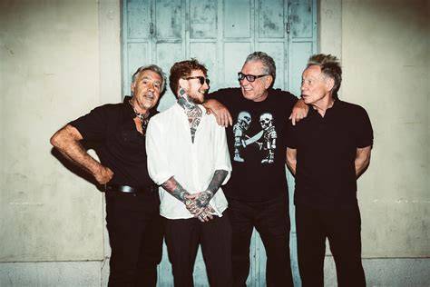 Sex Pistols - ambil chip disini posisi doggy style eksklusif image 3