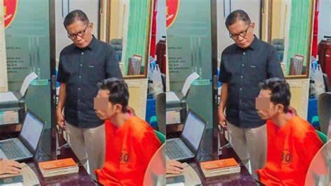 Skandal Ayah Tiri Pembisnis online apalagi pakai seragam penyedia chip lawas percaya diri nonton gratis daftar pilihan terbaru yang image 5
