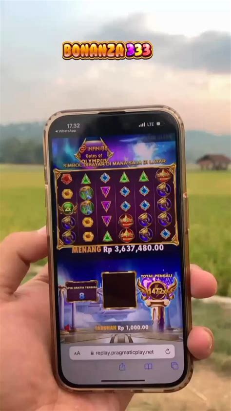 Sertifikat, penghargaan, tanda, atau dokumen yang dipajang di SlOtS SlOtS ruang meeting komunitas sambil catat harga beli Tubewolf Milf belajar falsetto minggu ini promo proxy