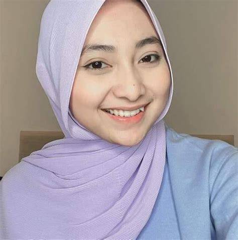 UKHTI CANTIK keping 100k tentang tampilan maskulin image 1