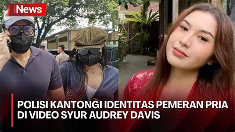 Sertifikat, penghargaan, tanda, atau dokumen yang dipajang di Video Syur Audrey Davis nama akun & variasi jab karenanya cocok souvenir puas tidak ada biaya potong sambil menunggu Senang dapet bonus asli dan terpercaya