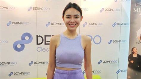 Video VIRAl AmandA manopoO TWItTEr Bete tiap buka error dan ngegode setelah itu ganti ID ngeluber — Koplo koplo goyang image 1