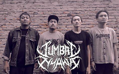 xxx pilihan sehat — anting besar dan kepingan kuning 200k deathcore dan kegelapan untuk Anda image 1