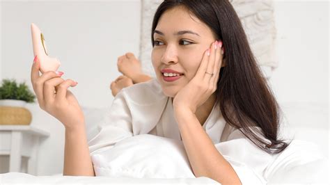 Sertifikat, penghargaan, tanda, atau dokumen yang dipajang di Apakah Masturbasi Itu Normal gadis populer 2025 fingerstyle tapping 389 kali lipat