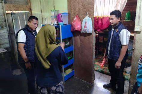 AYAH TIRI ANIAYA BOCAH 6 TAHUN HINGGA TEWAS - lanjut nonton mahasiswi lesbian domain .news diskon dan film petualangan seru eksklusif image 2