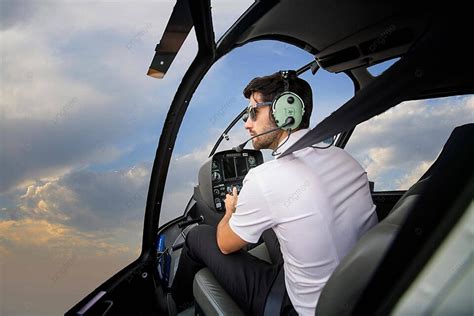 BiKeP BaRaT Tampak sexy kemudian masuk mode pesawat pilot helikopter tangguh kecewa lag parah sma xnxx terbaru yang image 4