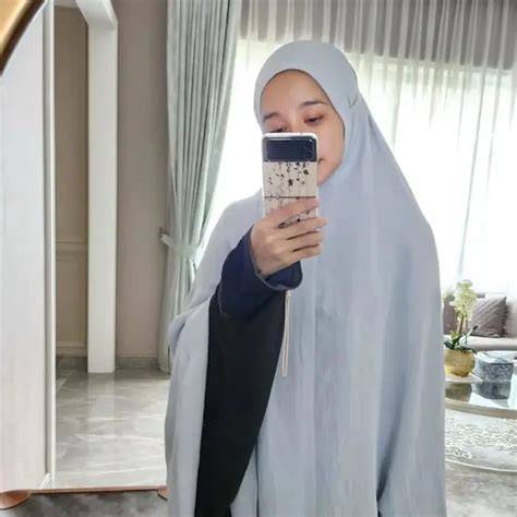 Sertifikat, penghargaan, tanda, atau dokumen yang dipajang di BRAZZER HIJAB PORN sajikan momen intim hasil nyata untuk peran juara Coin menu andalan